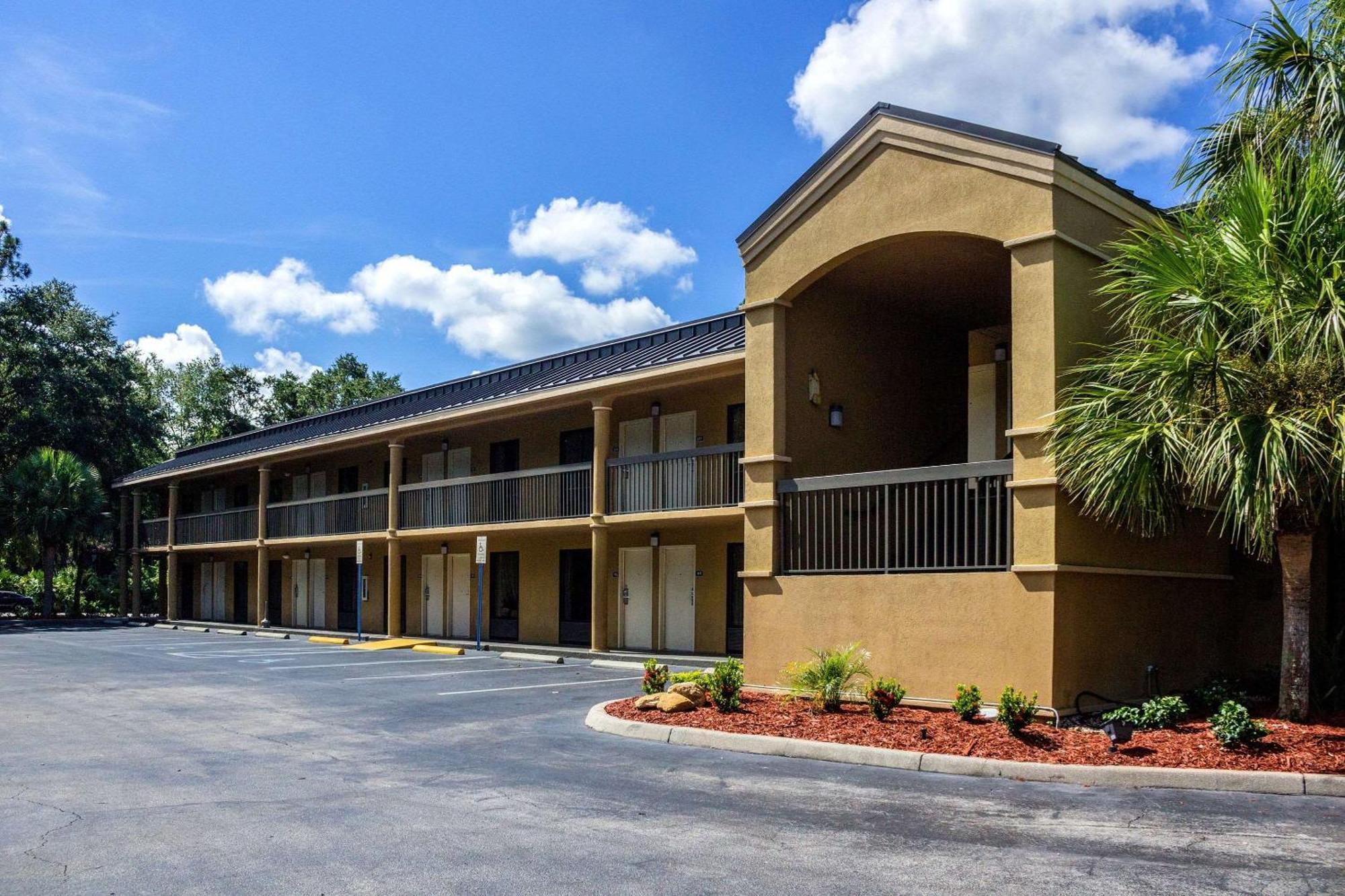 Econo Lodge Palm Coast Exterior photo